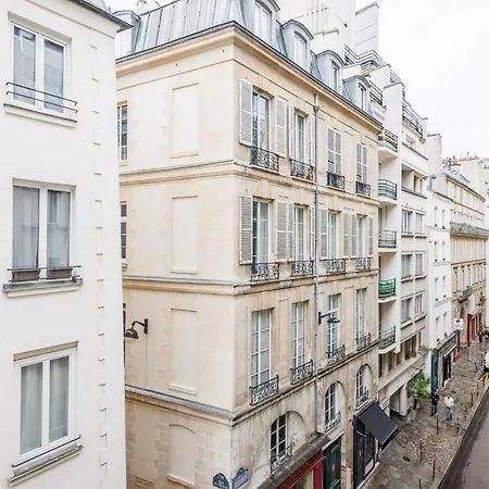Holiday home Charming 2p In The Heart Of *
