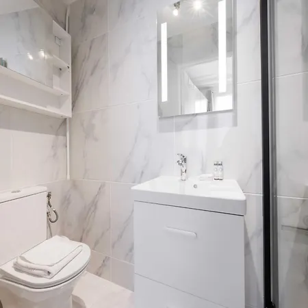 Charming 2p In The Heart Of Holiday home Paris
