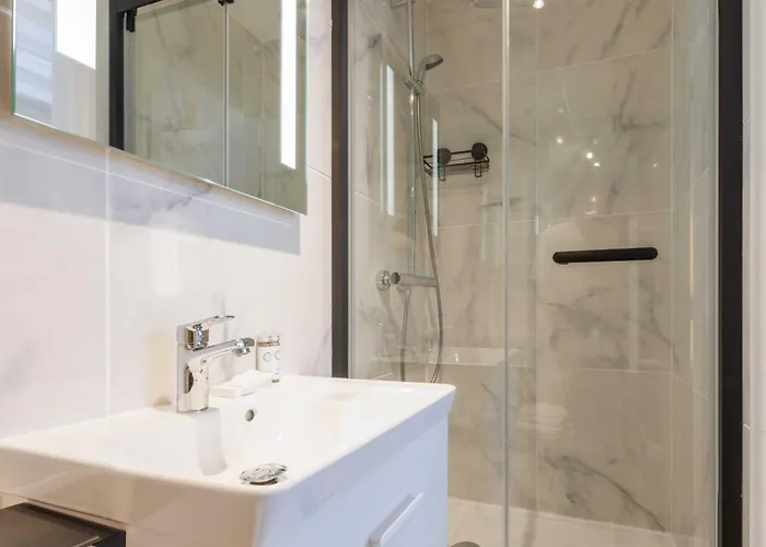 Charming 2p In The Heart Of * Paris